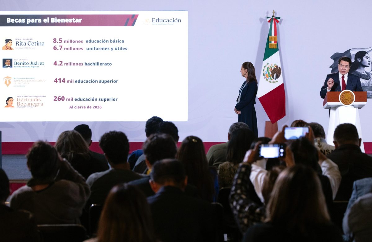 Anuncia Gobierno de México acuerdo con las 32 entidades para regular uso de celulares y pantallas en escuelas